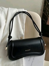 Borsa tracolla elegante usato  Modena