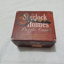 Estojo de quebra-cabeça The Sherlock Holmes: um jogo de cartas comprar usado  Enviando para Brazil