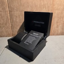 (Somente Caixa) Citizen Promaster Calibre 2100 edição limitada AV0090-50A  comprar usado (Somente Caixa) Citizen Promaster Calibre 2100 edição limitada AV0090-50A  comprar usado  Enviando para Brazil