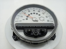 Mini countryman radio for sale  SOUTHAMPTON