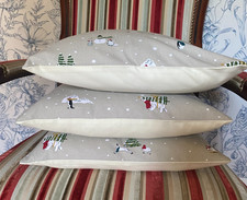Set cushion covers for sale  DERBY