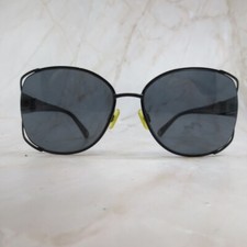 Óculos de sol Bebe armação BB7073 001 feminino preto fosco aro completo tamanho grande 58-16-133 comprar usado  Enviando para Brazil