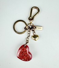 Berloque bolsa chaveiro coração Coach Signature C comprar usado Berloque bolsa chaveiro coração Coach Signature C comprar usado  Enviando para Brazil
