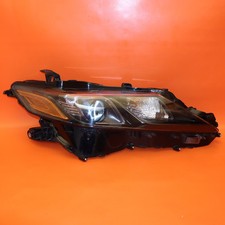 Toyota camry headlight for sale  San Fernando