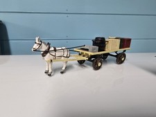  KIT EM ESCALA OO CONSTRUÍDO CAVALO E CARRINHO PINTADO E DETALHADO. ADORÁVEL ITEM CÊNICO comprar usado  Enviando para Brazil