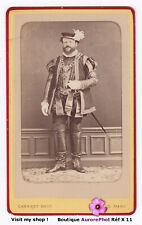 Homme costumé 17ème d'occasion  Chaumont