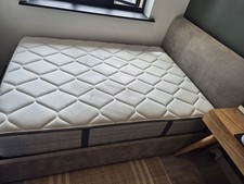 Immaculate sealy mattress for sale  MITCHAM