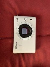 Fotocamera digitale nikon usato  Volvera