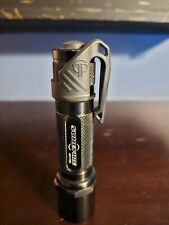 Surefire led flashlight d'occasion  Expédié en Belgium