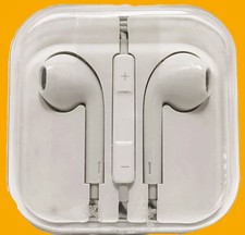 Auricolari cuffie connettore usato  Battipaglia