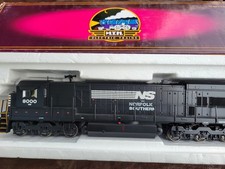 Electric trains u30c for sale  Denison