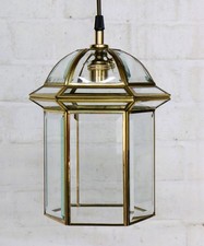 Lámpara de techo colgante vintage hexagonal de vidrio biselado y latón en muy buena condición segunda mano  Embacar hacia Mexico
