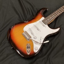 Vintage V6Ssb Stratocaster Sunburst comprar usado  Enviando para Brazil