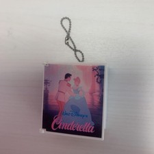 Usado, Chaveiro Coca-Cola Disney Chinelo de Vidro Cinderela Edição Limitada comprar usado  Enviando para Brazil