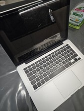 Macbook pro anno usato  Imola