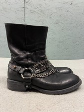 Vera wang leather for sale  Revere