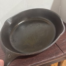 Cast iron skillet for sale  Hammond