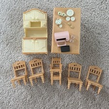 Conjunto completo de sala de jantar Calico Critters, usado comprar usado  Enviando para Brazil