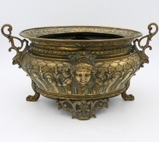 Jardinière laiton repoussé d'occasion Jardinière laiton repoussé d'occasion  Auch