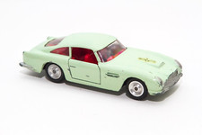 Dalia solido aston d'occasion  Calais