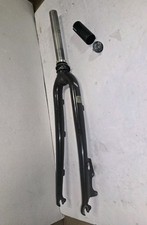 Usado, Freio a disco garfo de alumínio USADO 6061, quadro médio Novara Fusion 28" tamanho do pneu muito bom estado! comprar usado  Enviando para Brazil