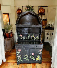 Unique floral kitchen for sale  BRIDGNORTH