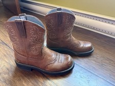 Women ariat fat for sale  Fairplay