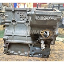 D722 cylinder block d'occasion  Expédié en Belgium