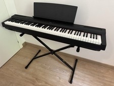 Pianoforte yamaha 125 usato  Padova