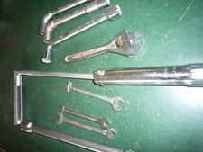 Lot cles outils d'occasion  Saint-Amand-Montrond