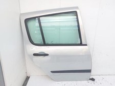 7751475520 porta posteriore usato 7751475520 porta posteriore usato  Torre del Greco