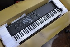 Usado, Teclado de desempenho Vox Continental 73 teclas caixa aberta - Preto. comprar usado  Enviando para Brazil
