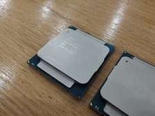 Cpu intel xeon usato  Borgosesia