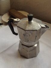 Ancienne cafetière italienne d'occasion  Rougemont