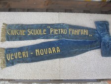 Novara 1930 coccarda usato  Vinzaglio