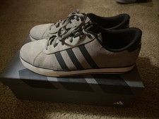 Addias men shoes for sale  Wheeling