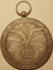 Grande médaille aéromodélis d'occasion  Maisons-Laffitte