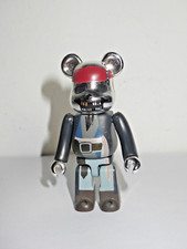 Figurine medicom bearbrick d'occasion  Saint-André-lez-Lille