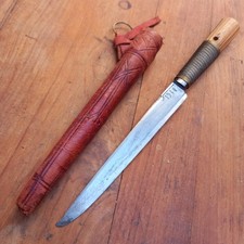 Joli couteau artisanal d'occasion Joli couteau artisanal d'occasion  Six-Fours-les-Plages