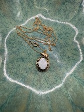 Collar de cadena de oro amarillo de 14K de 18" con colgante de ópalo ovalado segunda mano  Embacar hacia Mexico