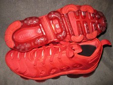 Tênis esportivo/ginástica Nike Vapor Max Plus modelo vermelho (estilo CW6973-600) masculino 9.5 comprar usado Tênis esportivo/ginástica Nike Vapor Max Plus modelo vermelho (estilo CW6973-600) masculino 9.5 comprar usado  Enviando para Brazil