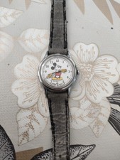 Montre mickey mouse d'occasion  Lille-