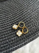 22k gold for sale 22k gold for sale LONDON