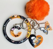 Usado, Conjunto de pulseira de chaveiro de resina de Halloween comprar usado Usado, Conjunto de pulseira de chaveiro de resina de Halloween comprar usado  Enviando para Brazil