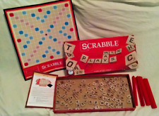 JUEGO CRUCIGRAMA SCRABBLE 2013 HASBRO 100 AZULEJOS DE MADERA TABLERO BANDEJAS SIN BOLSA CAJA ABIERTA segunda mano  Embacar hacia Mexico