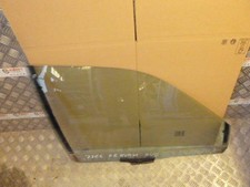 Vitre droit audi d'occasion  Apt
