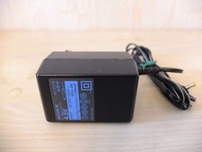 Adaptateur secteur 4.5v d'occasion  Rouen-
