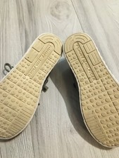 Używany, Tommy Hilfiger sneakers for girls, size 35 na sprzedaż  PL