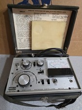 Medidor instalador de antena vintage Sadelco FS 719 VHF-UHF força de campo comprar usado  Enviando para Brazil