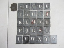 Alphabet pochoirs zinc d'occasion Alphabet pochoirs zinc d'occasion  La-Grande-Motte